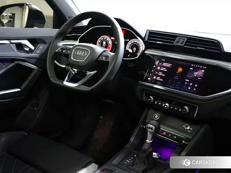 Audi Q3 2026 Silver/gray из Китая, фото 2
