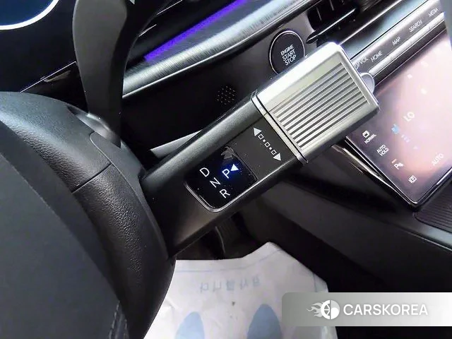 Hyundai Grandeur Hybrid (GN7) 2023 Белый из Кореи, фото 2