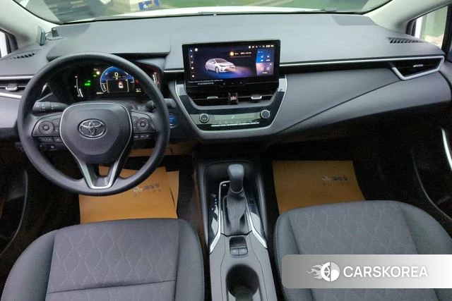 Toyota Corolla 2023 Белый из Китая, фото 2