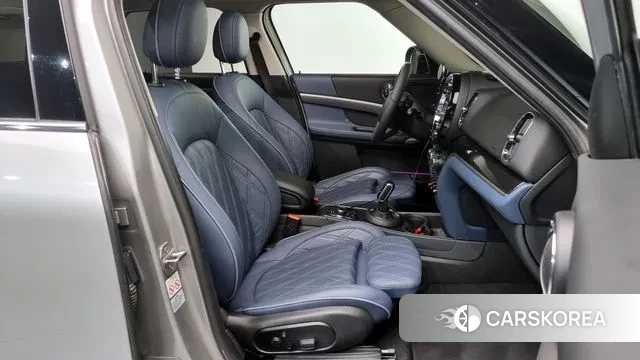 Mini Cooper S Countryman 2023 Серебристо-серый из Кореи, фото 2