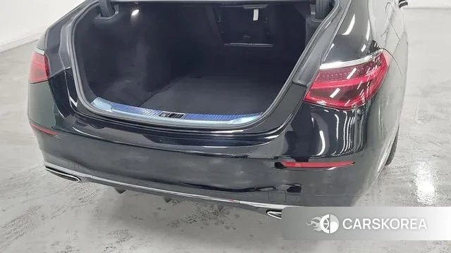 Mercedes-Benz S-Class W223 2023 Черный из Кореи, фото 2