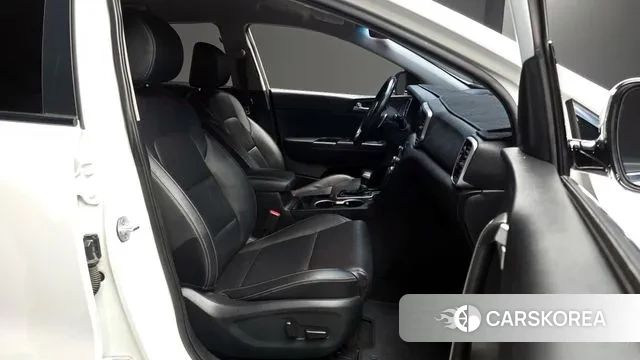 Kia Sportage The Bold 2018 Белый из Кореи, фото 2