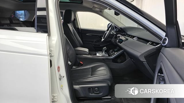 Land Rover Range Rover Evoque 2nd Generation 2019 Белый из Кореи, фото 2