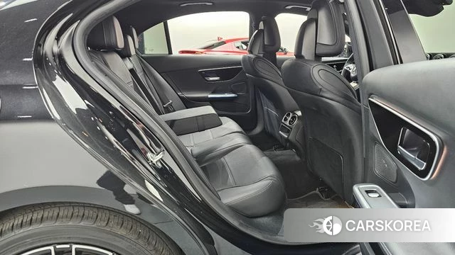 Mercedes-Benz C-Class W206 2022 Черный из Кореи, фото 2