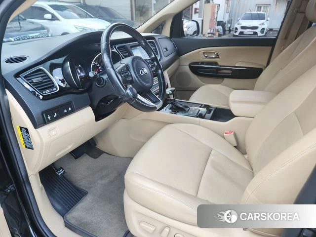 Kia All New Carnival 2018 Черный из Кореи, фото 2