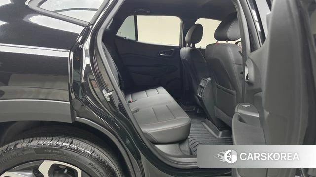 Chevrolet (GM Daewoo) Trax Crossover 2024 Черный из Кореи, фото 2