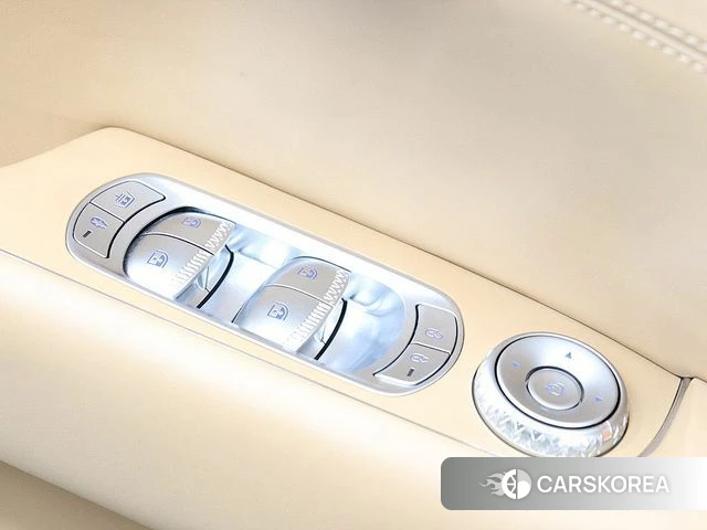 Genesis G90 (RS4) 2023 Черный из Кореи, фото 2