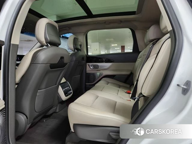 Lincoln Nautilus 2nd Generation 2023 Белый из Кореи, фото 2