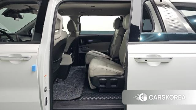 Kia Carnival 4th generation 2022 Белый из Кореи, фото 2