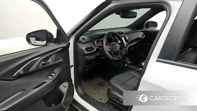 Chevrolet (GM Daewoo) Trailblazer 2021 Белый из Кореи, фото 2