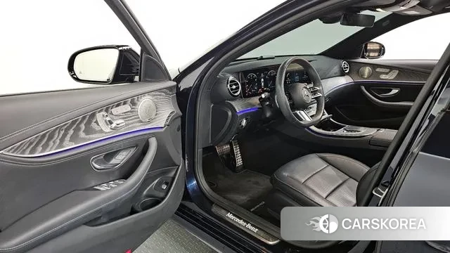 Mercedes-Benz E-Class W213 2023 Синий из Кореи, фото 2