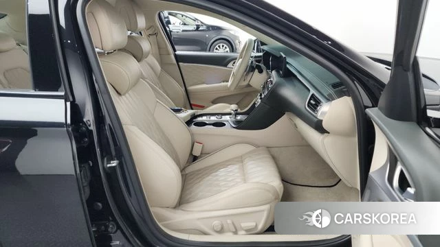 Genesis The New G70 2021 Черный из Кореи, фото 2