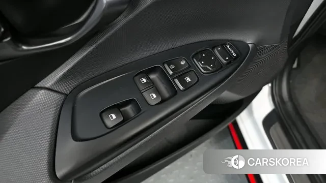 Hyundai Veloster (JS) 2020 Белый из Кореи, фото 2