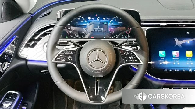 Mercedes-Benz E-Class W214 2024 Черный из Кореи, фото 2