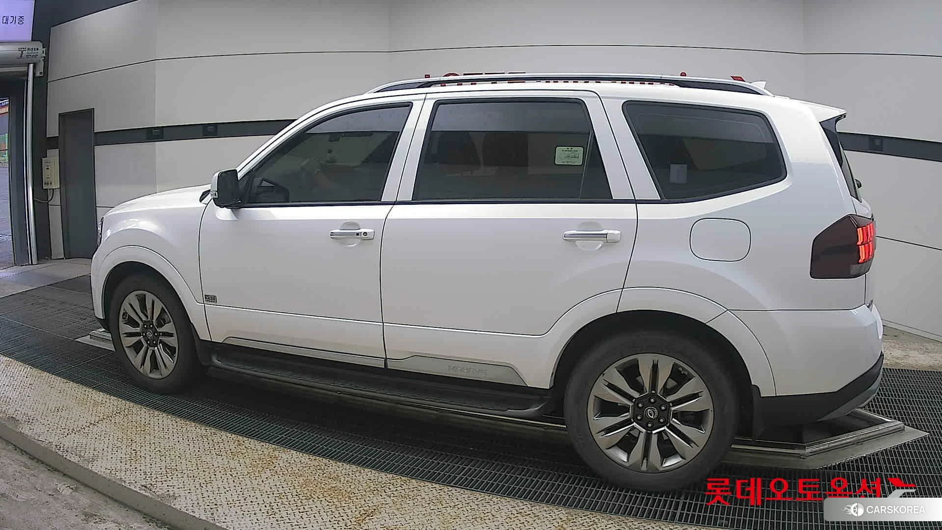 Kia Mohave 2021 Snow White Pearl (optional) из Кореи, фото 2