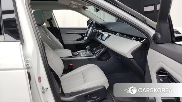 Land Rover Range Rover Evoque 2nd Generation 2020 Белый из Кореи, фото 2