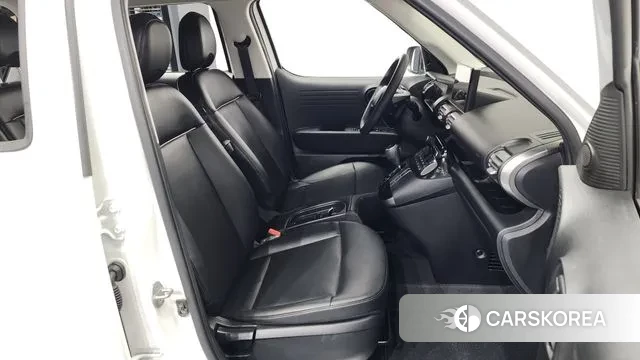 Hyundai Casper 2022 Белый из Кореи, фото 2