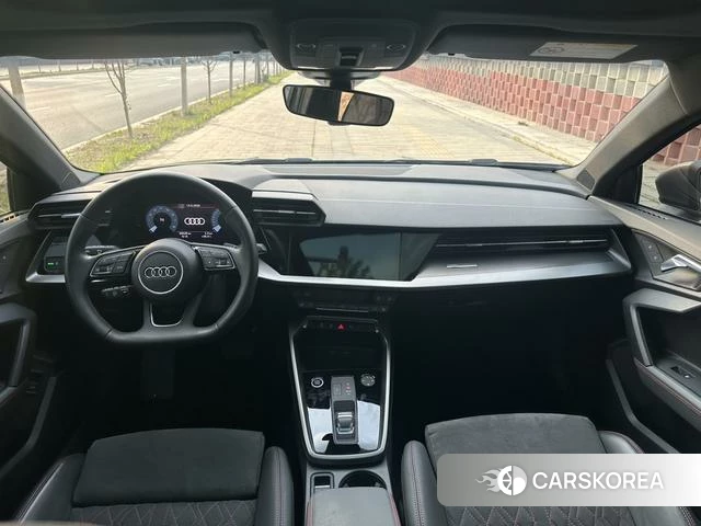 Audi A3 2023 Темно-серый из Китая, фото 2