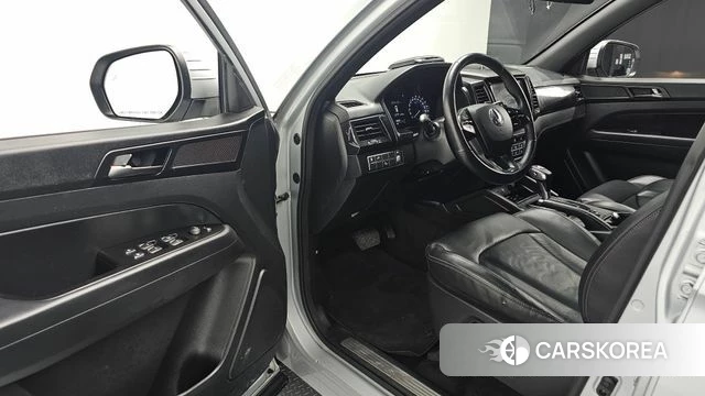 Ssangyong Rexton Sports 2020 Серебристо-серый из Кореи, фото 2
