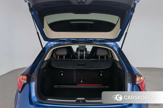 Lynk 02 2019 Синий из Китая, фото 2