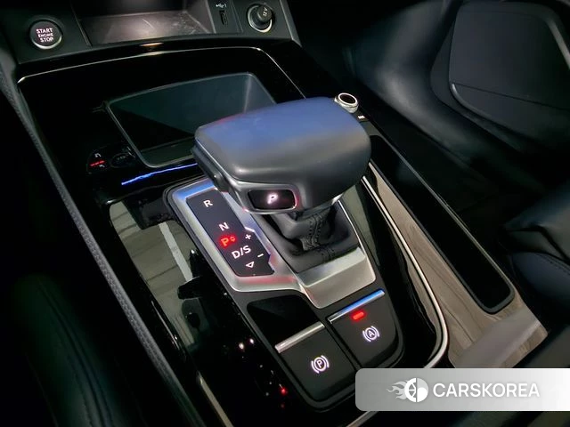 Audi Q5 (FY) 2021 Белый из Кореи, фото 2