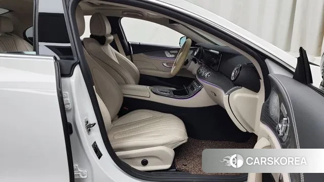 Mercedes-Benz CLS-Class C257 2021 Белый из Кореи, фото 2