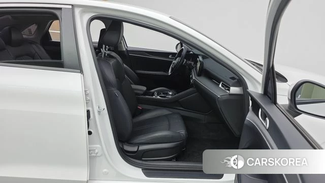 Kia K5 3rd generation 2021 Белый из Кореи, фото 2