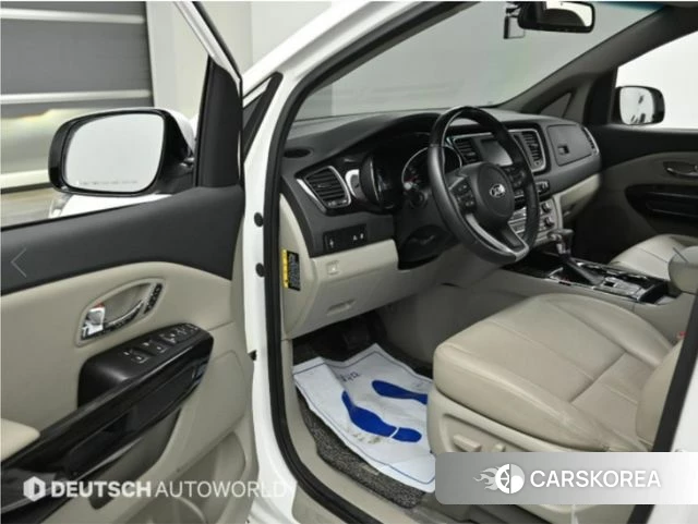 Kia The New Carnival 2018 Белый из Кореи, фото 2