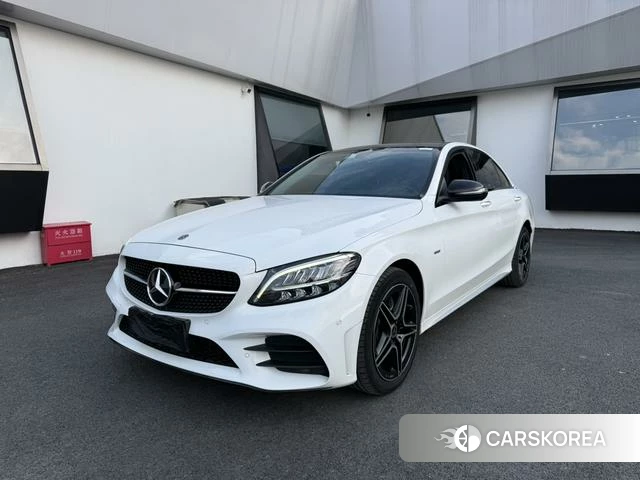 Mercedes-Benz Class C 2021 Белый из Китая, фото 2