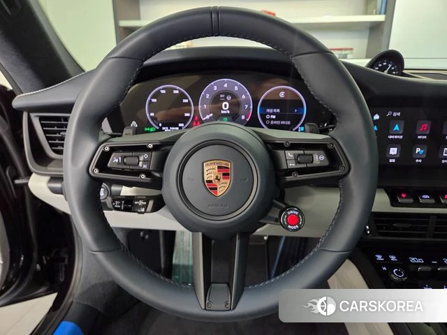 Porsche 911(992) 2025 Черный из Кореи, фото 2