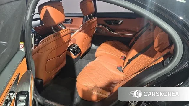 Mercedes-Benz S-Class W223 2023 Черный из Кореи, фото 2