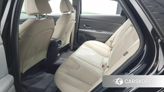 Hyundai The New Avante Hybrid (CN7) 2024 Черный из Кореи, фото 2