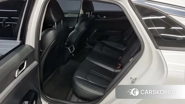 Kia K5 3rd generation 2021 Белый из Кореи, фото 2