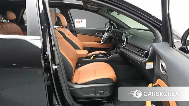 Kia Sportage 5th Generation Hybrid 2022 Черный из Кореи, фото 2