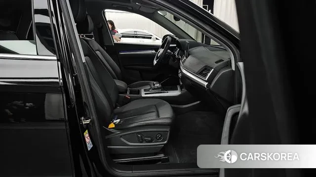 Audi Q5 (FY) 2022 Черный из Кореи, фото 2