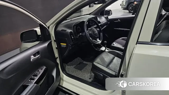 Kia Morning Urban (JA) 2023 Жемчужный цвет из Кореи, фото 2