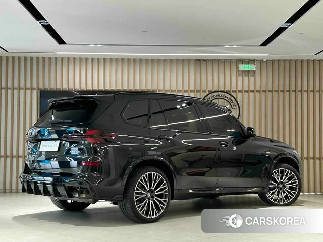 BMW X5 2025 Черный из Китая, фото 2