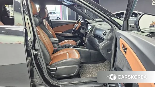 Ssangyong Tivoli Armor 2018 Черный из Кореи, фото 2