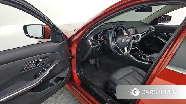 BMW 3 Series (G20) 2020 Оранжевый из Кореи, фото 2