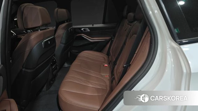 BMW X5 (G05) 2025 Белый из Кореи, фото 2