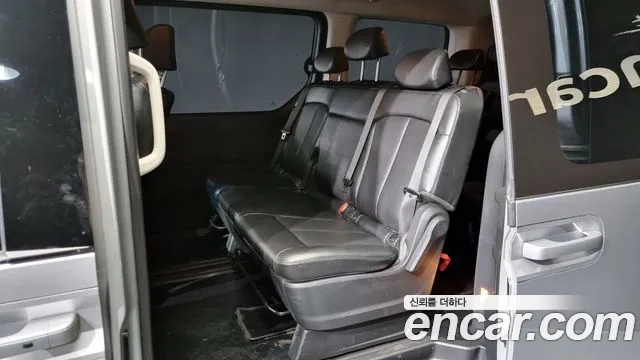 Hyundai Staria 2021 Серебряный из Кореи, фото 2