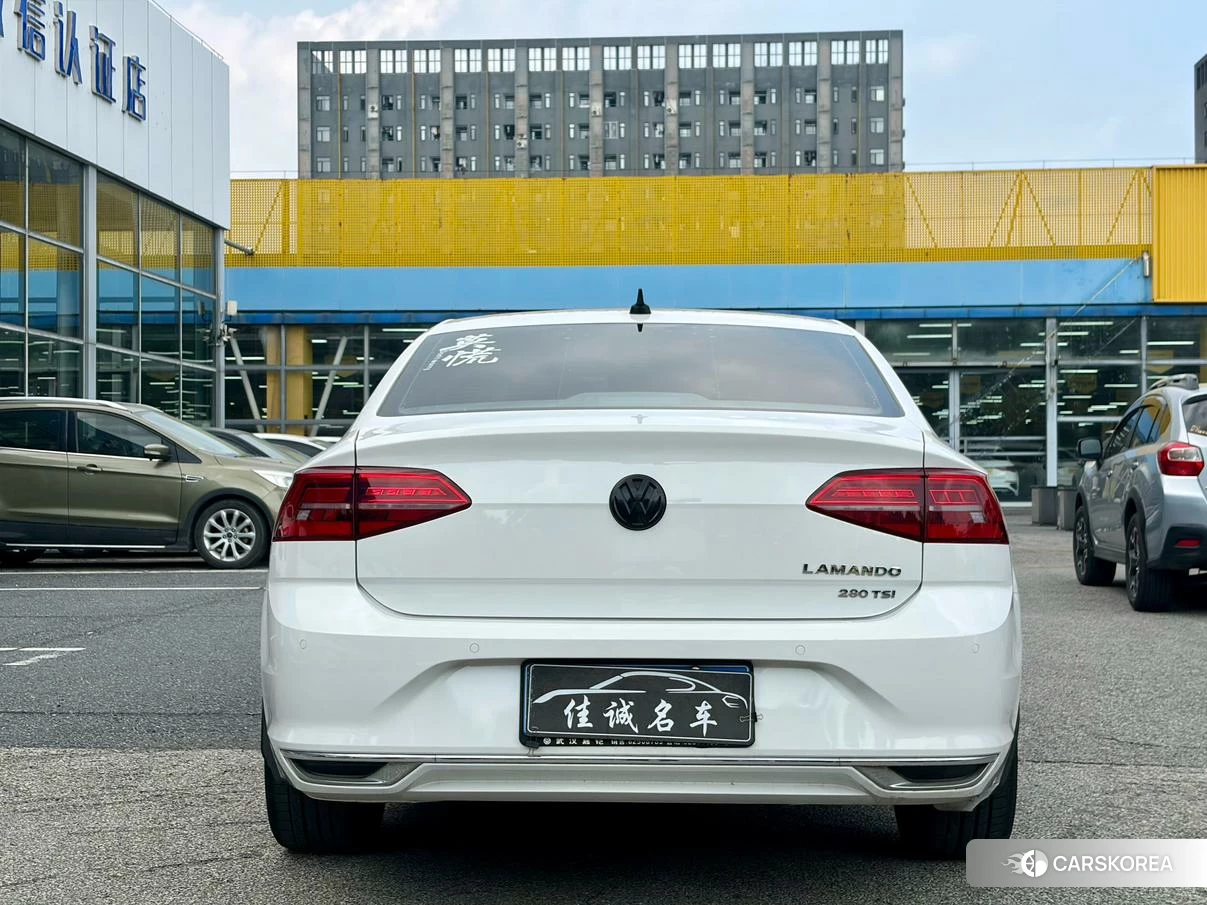 Volkswagen Lingdu 2020 Белый из Китая, фото 2