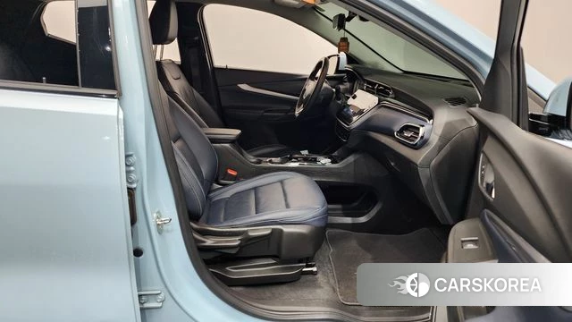 Chevrolet (GM Daewoo) Bolt EUV 2022 Небесно-голубой из Кореи, фото 2