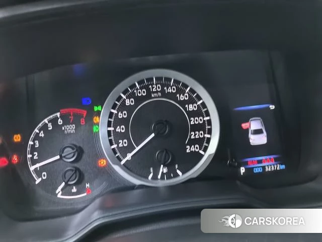 Toyota Corolla 2022 Белый из Китая, фото 2