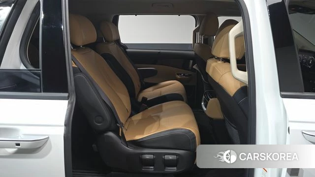 Kia Carnival 4th generation 2022 Белый из Кореи, фото 2