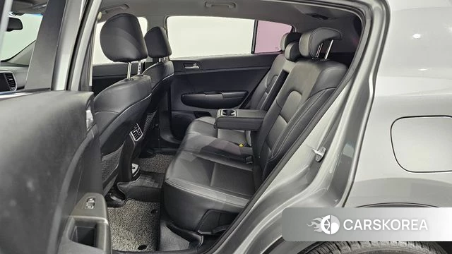 Kia Sportage The Bold 2019 Серебристо-серый из Кореи, фото 2