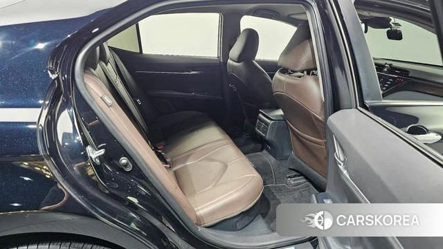 Toyota Camry (XV70) 2019 Черный из Кореи, фото 2