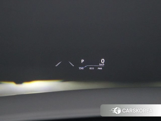 Lexus ES300h 7th generation 2022 Белый из Кореи, фото 2