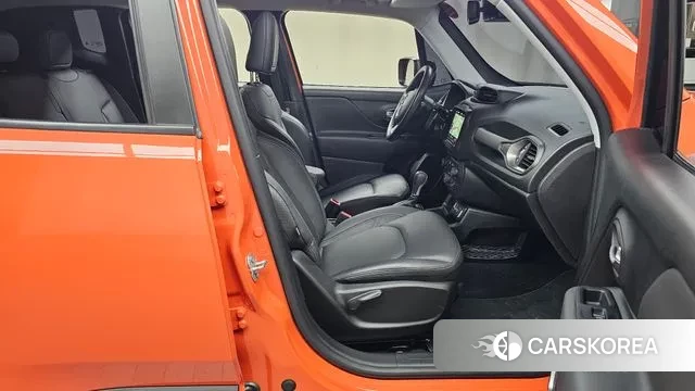 Jeep Renegade id 3197731 из Кореи 2