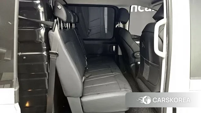 Hyundai Staria 2025 Белый из Кореи, фото 2